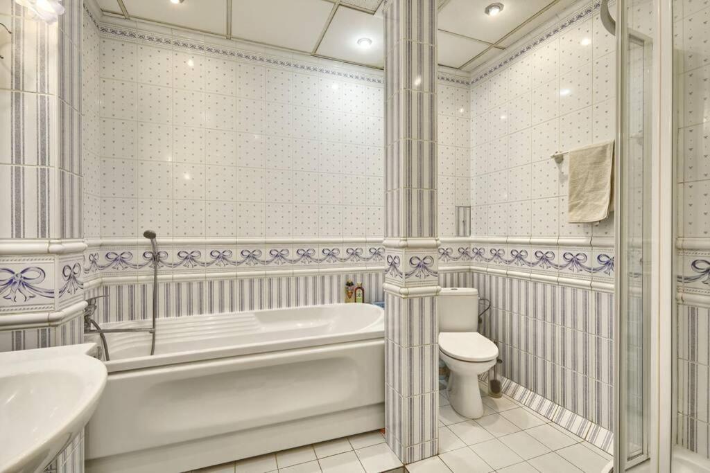 Apartment near Bessarabsky square Kiev Exteriör bild