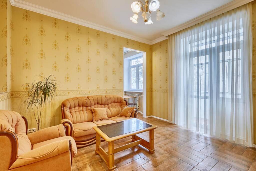 Apartment near Bessarabsky square Kiev Exteriör bild